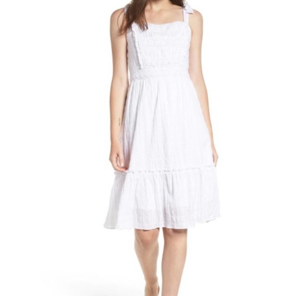 nwt cupcakes & cashmere Breezy White Lacey Sundress size US 2 New Knee Length